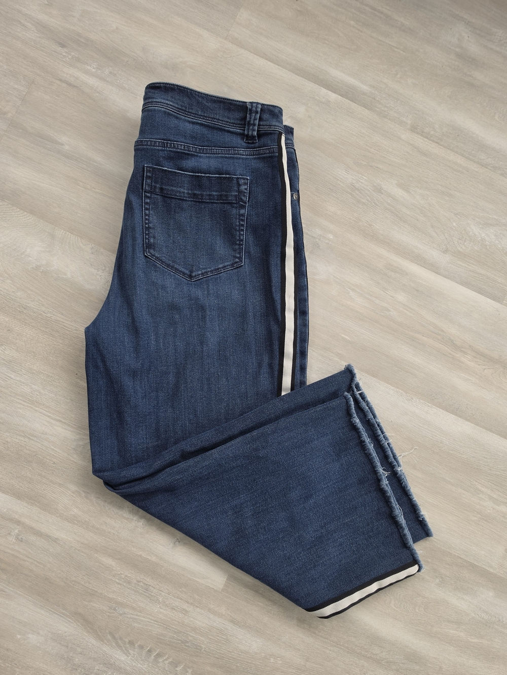 J Jill High Rise Wide Leg Crop Jeans Size 16 - Picture 2 of 7